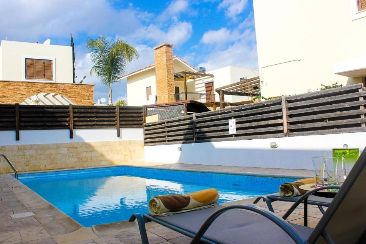 Unique Beach Luxurious Villas Ajía Nápa Eksteriør bilde